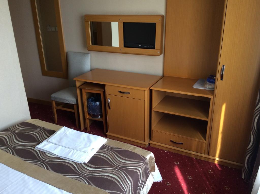 Ilicak Hotel Istanbul Ruang foto
