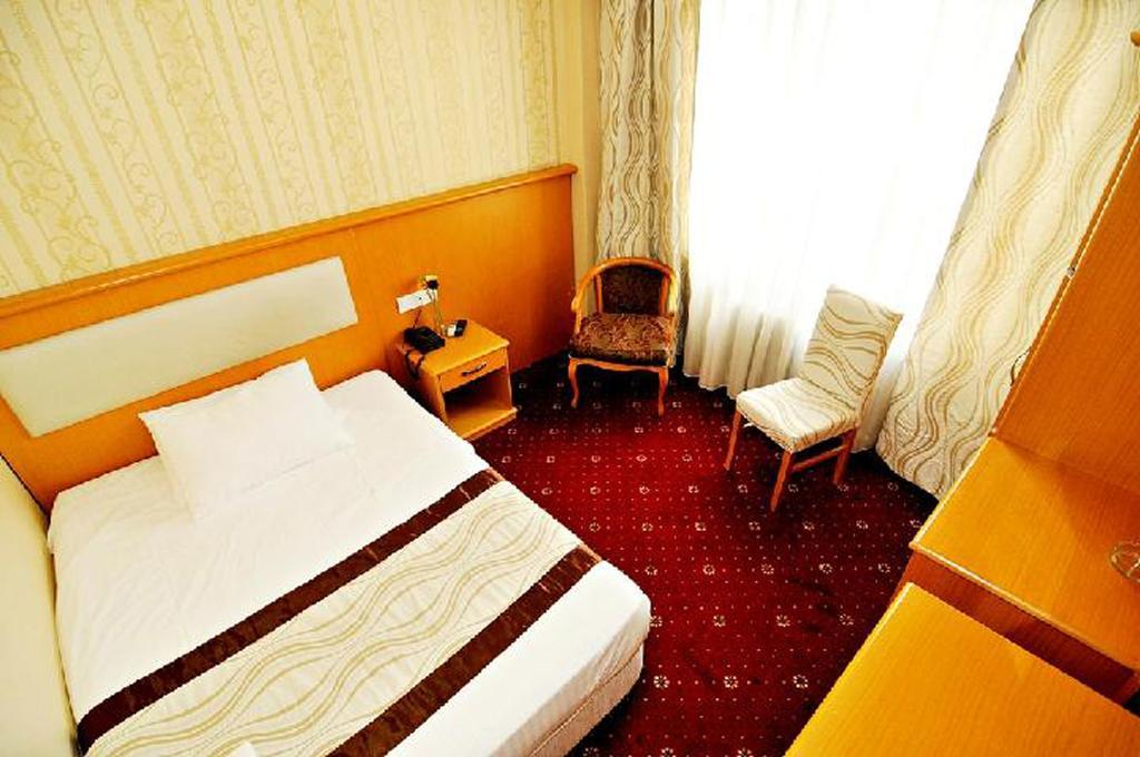Ilicak Hotel Istanbul Bagian luar foto